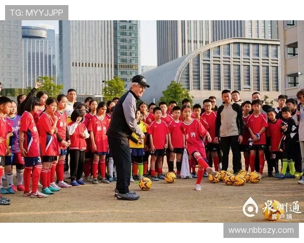 各国足球明星帅气风采大赏展现不同文化魅力与运动激情